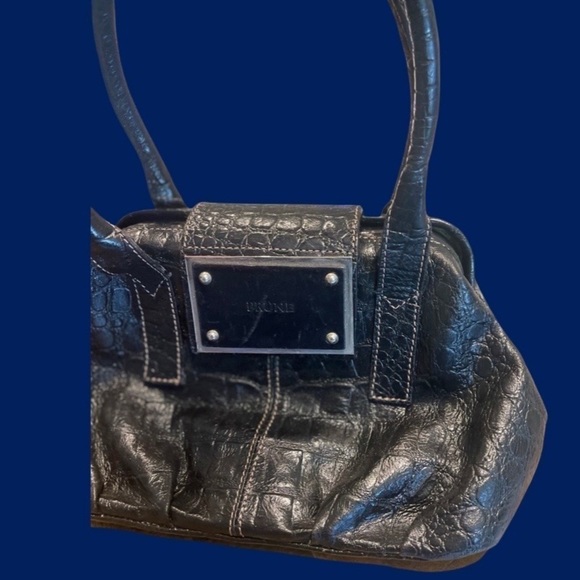 Prune Leather handbag satchel mini bag - Picture 3 of 15